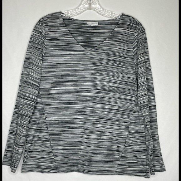 Pure J Jill Space-Dyed Black White Top with Pockets - Picture 2 of 9